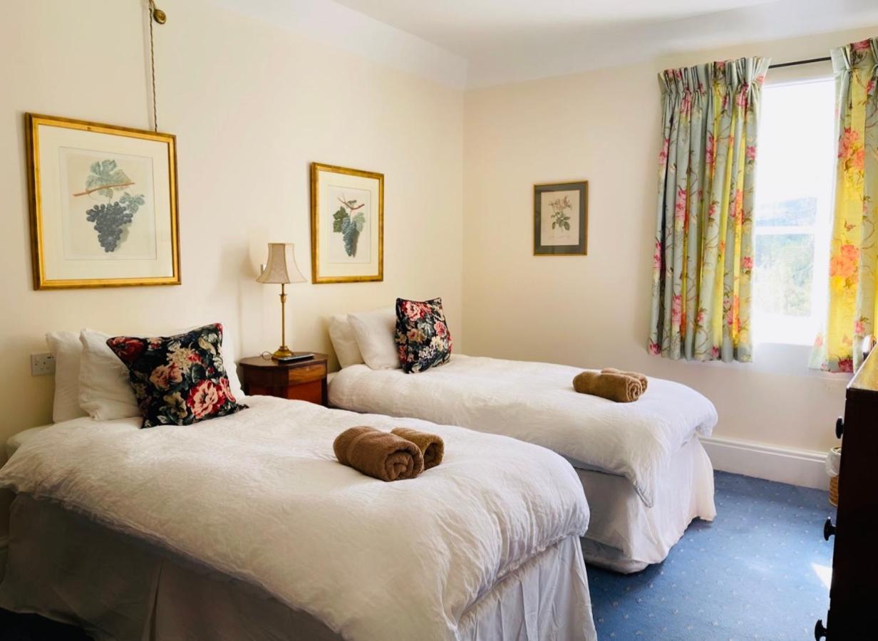 Cambus O' May Traditional Highland Hotel Ballater Εξωτερικό φωτογραφία