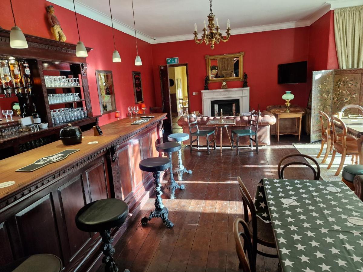Cambus O' May Traditional Highland Hotel Ballater Εξωτερικό φωτογραφία