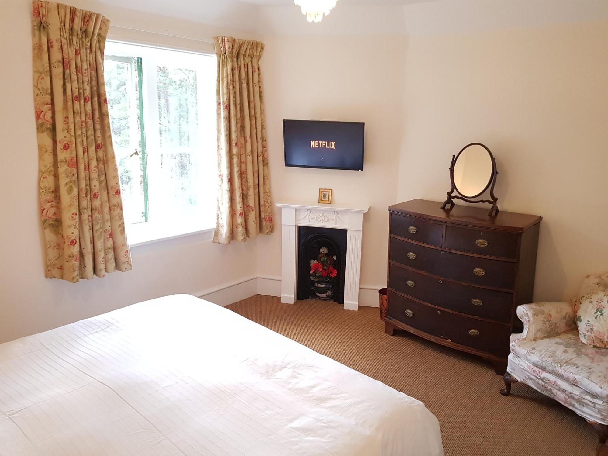 Cambus O' May Traditional Highland Hotel Ballater Δωμάτιο φωτογραφία